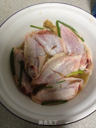 黄油可乐鸡翅的做法步骤：2