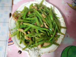家常豆角炒肉丝的做法步骤：6