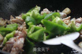 牛蛙青椒的做法步骤：4