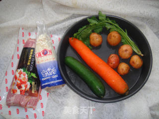 蚝豉金针菇小土豆的做法步骤：1