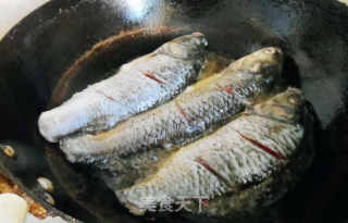 香酥鱼的做法步骤：4