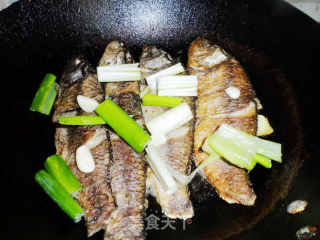 香酥鱼的做法步骤：7