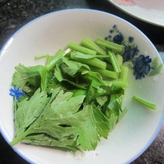 红烧鱼头的做法步骤：2