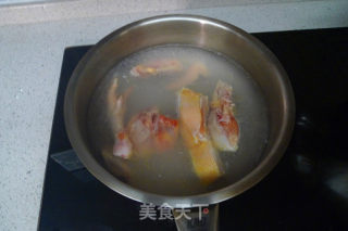 海参炖土鸡的做法步骤：4
