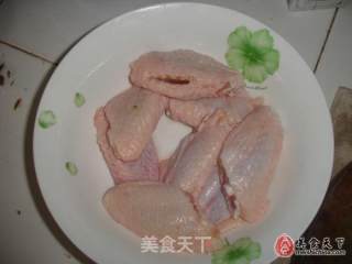 香草可乐鸡翅的做法步骤：1