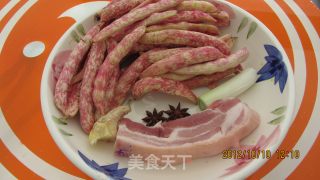 五花肉炖“家雀蛋”豆角的做法步骤：1