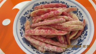 五花肉炖“家雀蛋”豆角的做法步骤：2