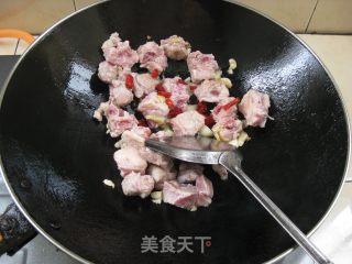 香辣仔排的做法步骤：5