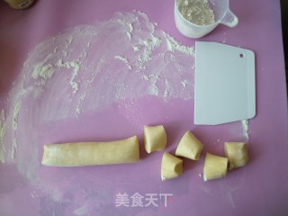 紫薯发面月饼——中国式的司康的做法步骤：6