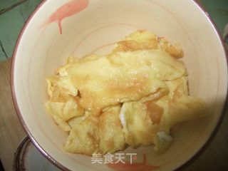 香菇炒蛋的做法步骤：3