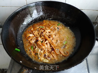 蛇瓜炒鱿鱼的做法步骤：7
