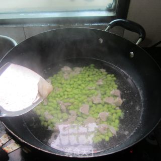 毛豆瘦肉汤的做法步骤：4