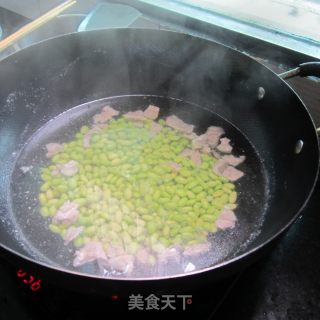 毛豆瘦肉汤的做法步骤：5