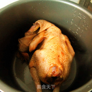 电饭锅焖鸡的做法步骤：4