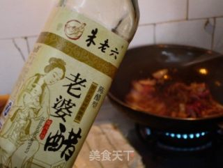 肉丝洋葱炒鲜蘑的做法步骤：8