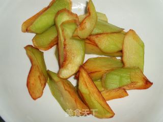 东北地三鲜的做法步骤：3