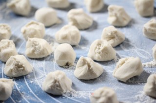 荠菜饺子的做法步骤：7