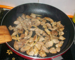 私家版——醋肉炒杏鲍茹的做法步骤：7