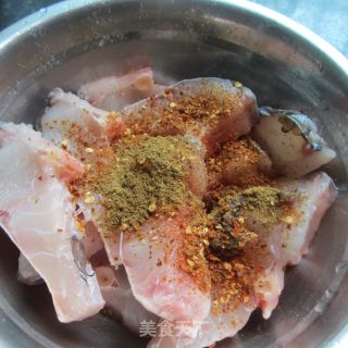 干烧鱼的做法步骤：2