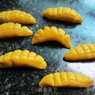 菜叶里的小虫虫---南瓜糕的做法步骤：7