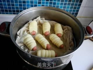 南瓜香肠面卷的做法步骤：13