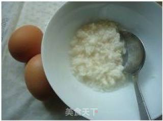 两分钟做出的酒酿荷包蛋的做法步骤：1
