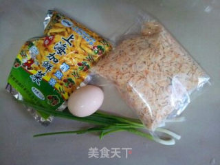 鲜蘑猪肉馄饨的做法步骤：2