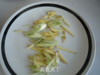 清蒸鲈鱼的做法步骤：6