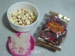 【1:1:1滋补妙方】红枣炖莲子的做法步骤：1