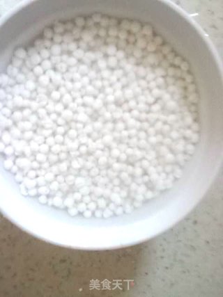 蜜豆酸奶西米露的做法步骤：1