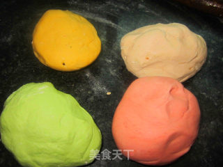 彩色五角饺子的做法步骤：2
