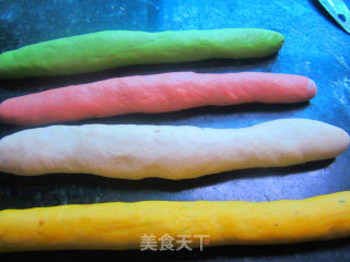 彩色五角饺子的做法步骤：3