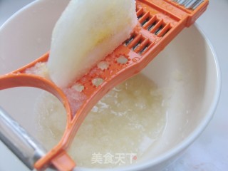 自制养生降燥茶——润肺秋梨汁的做法步骤：2