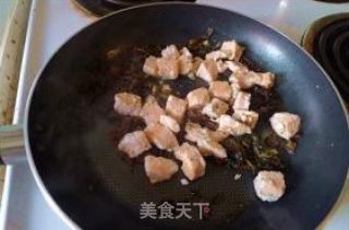 梅干菜烧三文鱼的做法步骤：7