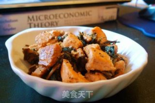梅干菜烧三文鱼的做法步骤：9