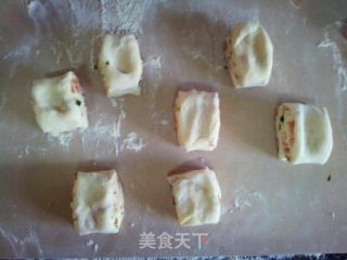 香葱火腿花卷的做法步骤：10