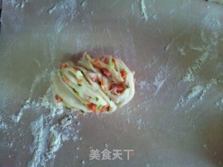 香葱火腿花卷的做法步骤：13