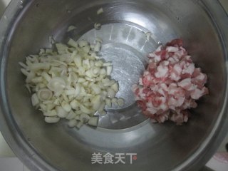 油泼臊子面的做法步骤：7