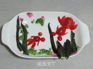 金鱼摆盘的做法步骤：8