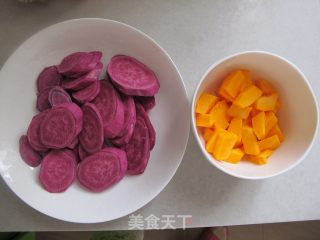 棒棒糖面包的做法步骤：1