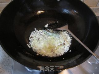 老干妈烧鲫鱼的做法步骤：4