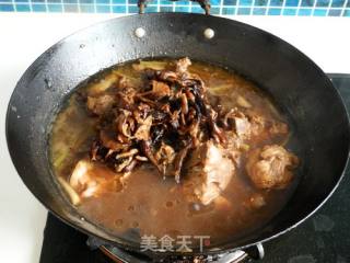 大骨炖榛蘑的做法步骤：10