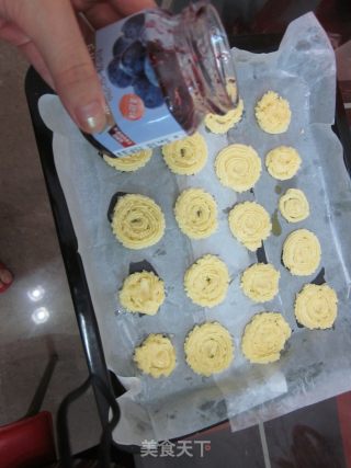 蓝莓奶香小曲奇的做法步骤：7