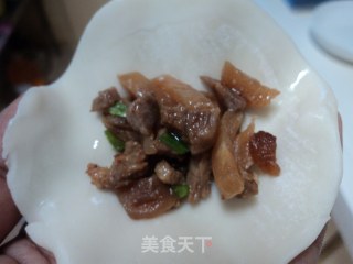 鸡蛋煎饺改良版--------新鲜的饺子做更好吃的做法步骤：2