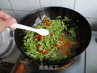 酱香扁豆丝的做法步骤：5