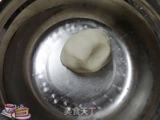 蛋黄酥的做法步骤：4