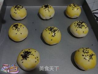 蛋黄酥的做法步骤：20