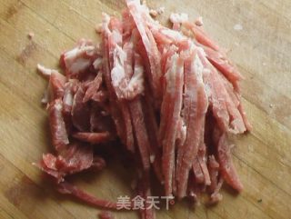 南瓜肉丝的做法步骤：1