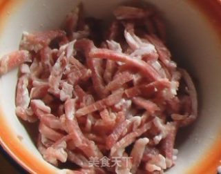 南瓜肉丝的做法步骤：2