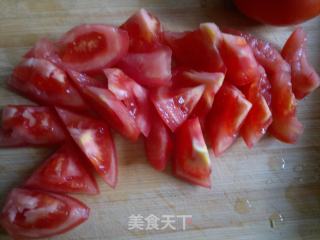 番茄丝瓜烩排骨的做法步骤：3